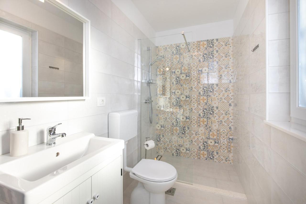 Apartments Brig Perfect Countryside Holiday! Đảo Krk Ngoại thất bức ảnh
