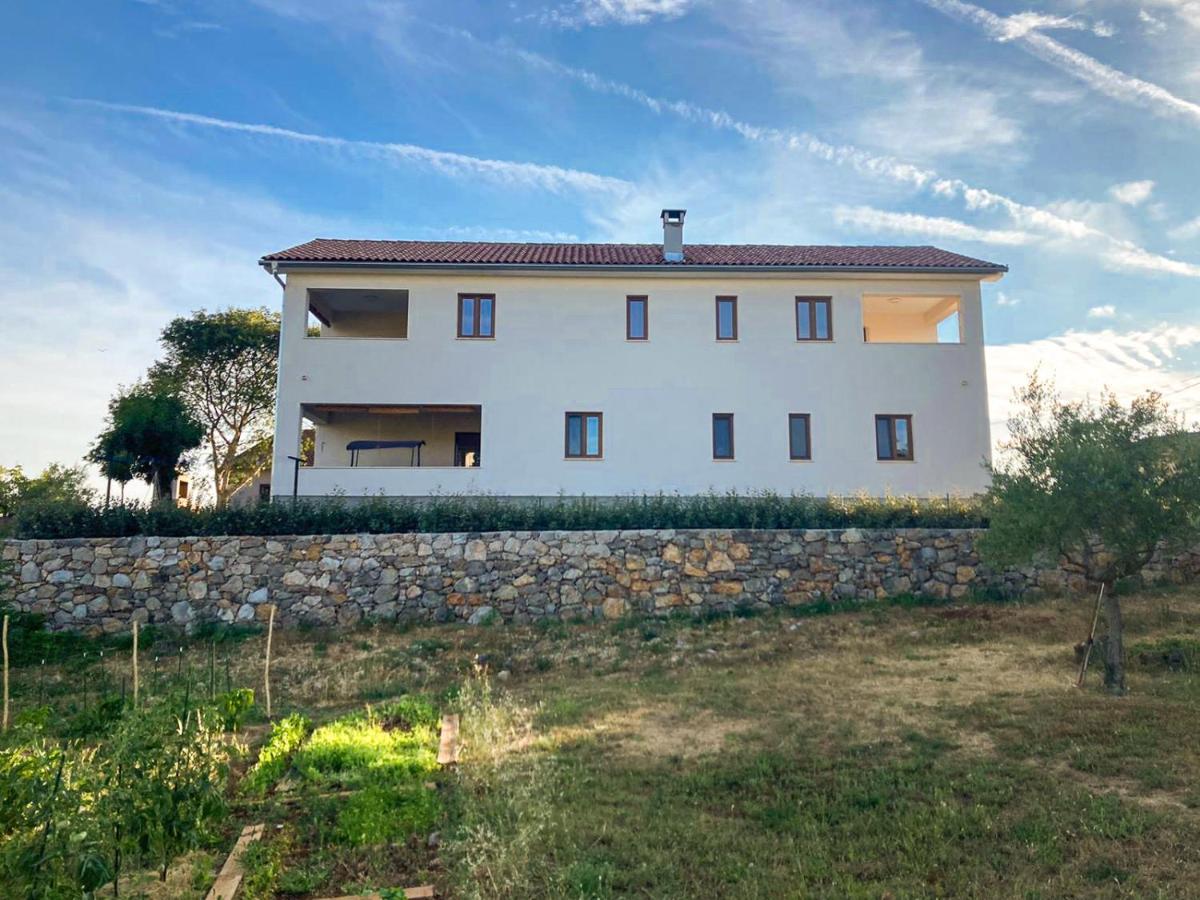 Apartments Brig Perfect Countryside Holiday! Đảo Krk Ngoại thất bức ảnh